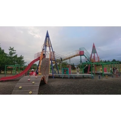 屯田公園まで636m