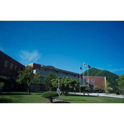 北海道立札幌西高等学校まで1243m