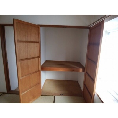 和室の押入収納