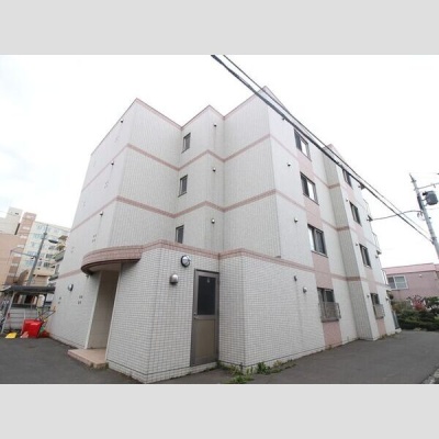 建物側面の外観