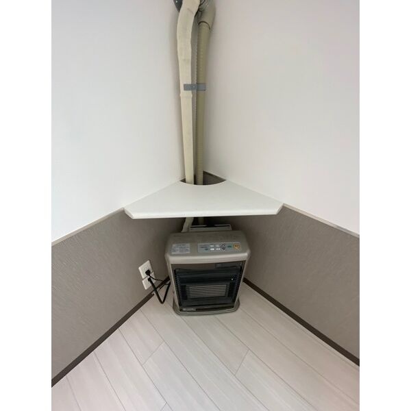 冬に役立つ灯油暖房