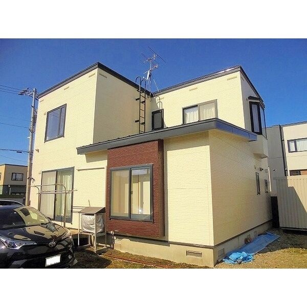 建物の別角度からの外観