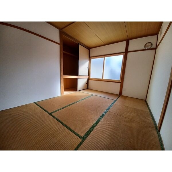 押入のある和室