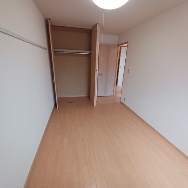 洋室の収納