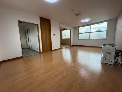 平岸1-17(店舗上住居)