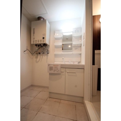 室内参考：洗面化粧台・洗濯機置場