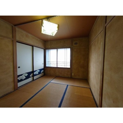 押入のある和室