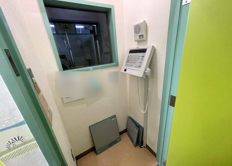 バックヤード