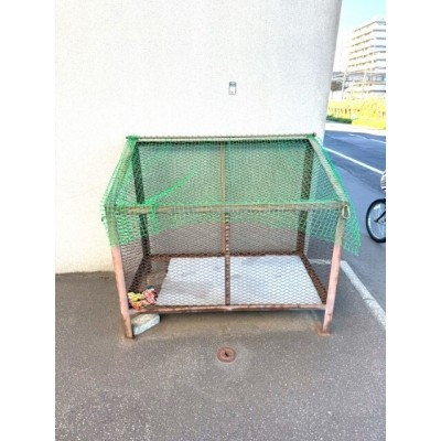 敷地内・建物