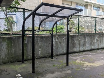 バイク駐輪場