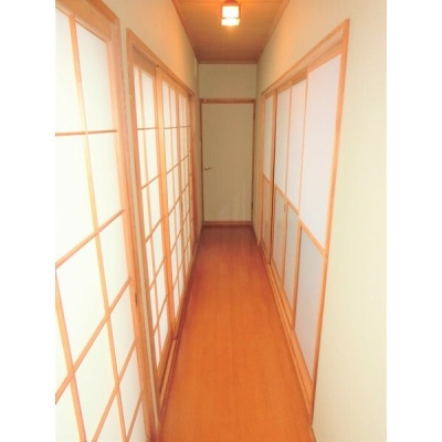 和室に面したサンルーム
