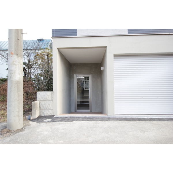 建物の共用エントランス