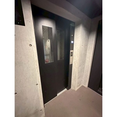 エレベーターホール