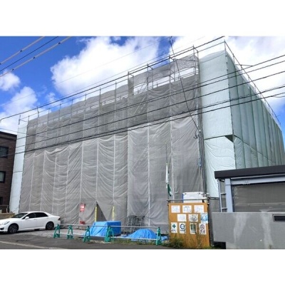 建築中の外観