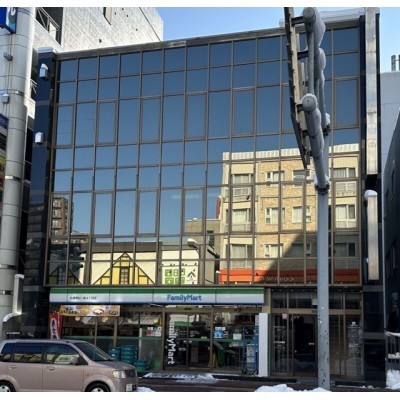 ファミリーマート札幌琴似1条4丁目店