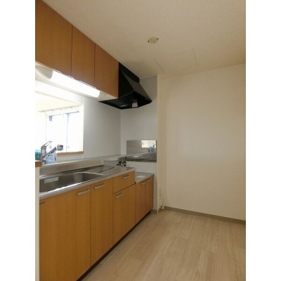 ご家族との会話も楽しめるカウンターキッチン