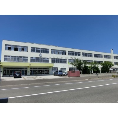 札幌市立 前田中学校まで1573m