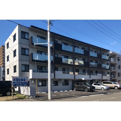 2021年築・鉄筋コンクリート造の外観