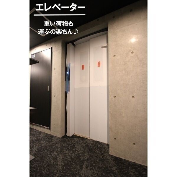共用エレベーター（参考写真）