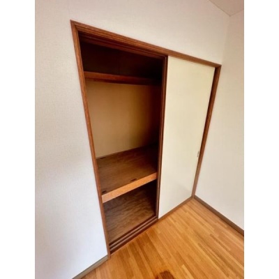 洋室の収納
