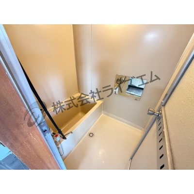 バス・トイレ別の浴室