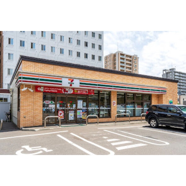 セブンイレブン札幌北7条西12丁目店