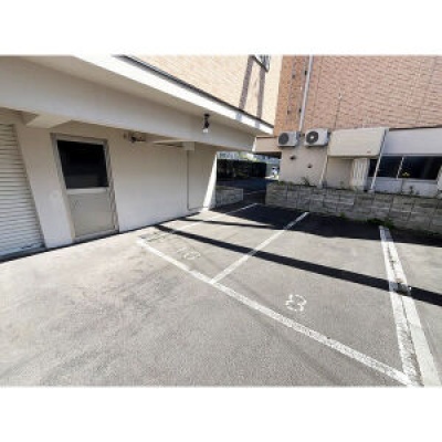 敷地内駐車場