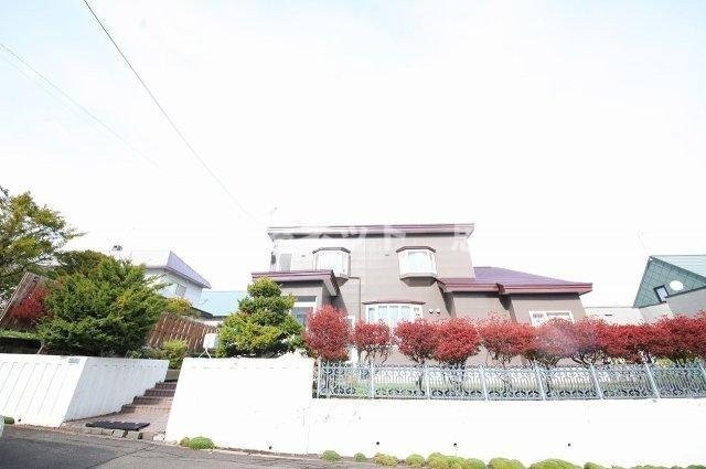 北広島市栄町戸建