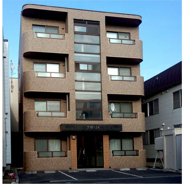 YM・24
