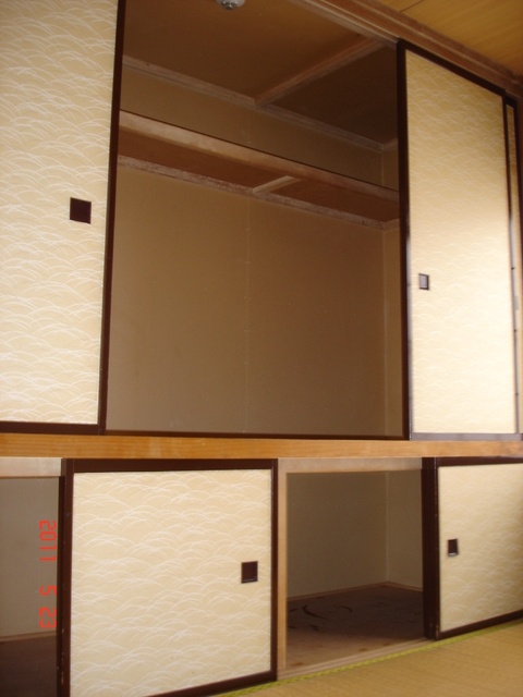 押入（参考写真）