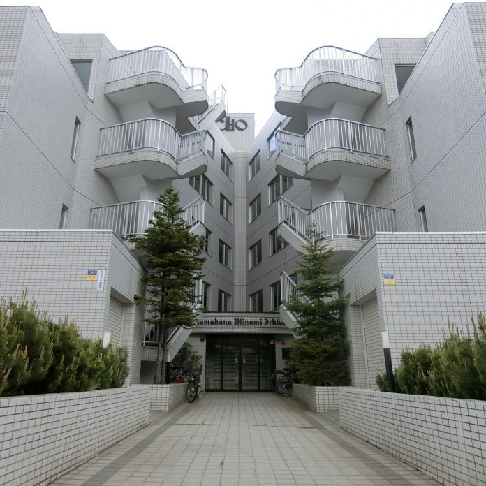 クリオ山鼻南壱番館