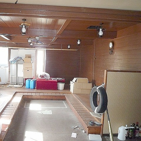 店舗内