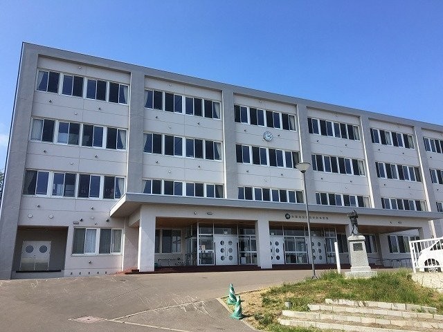 手宮中央小学校まで1204m
