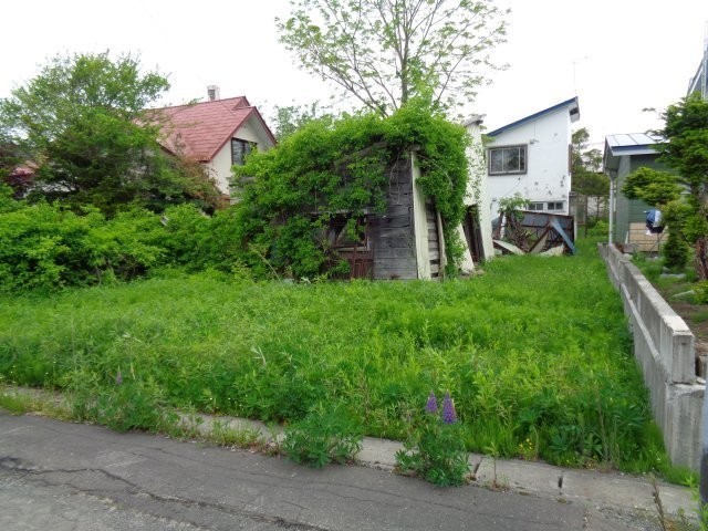 栗山町中央４売地