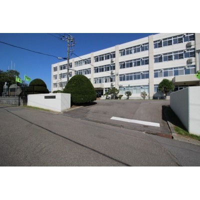 町立中学校