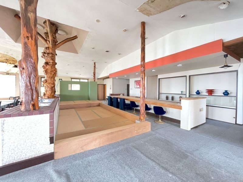 女那川町　店舗付土地