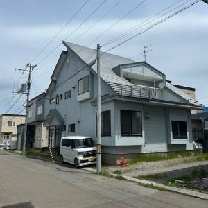 【1棟2戸収益】北斗市久根別5丁目11-12