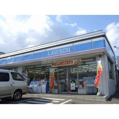 コンビニ：ローソン札幌八軒7条店：380m