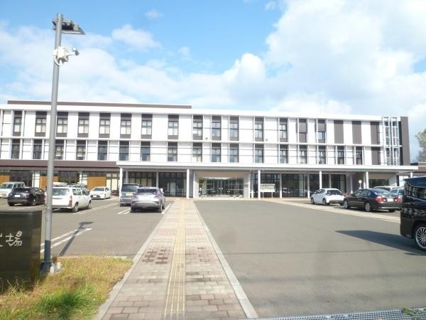 余市町役場まで1400m