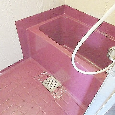 足を伸ばせる浴室
