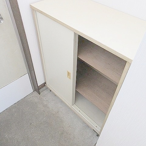 玄関備付けの下駄箱