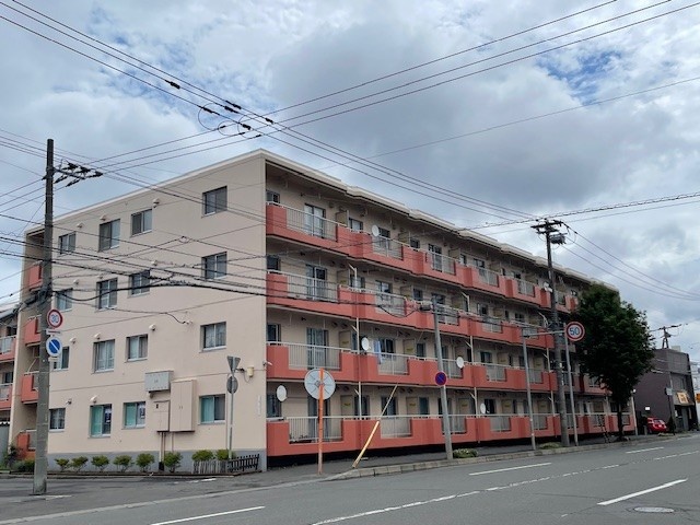 エスカイア八軒　113号室