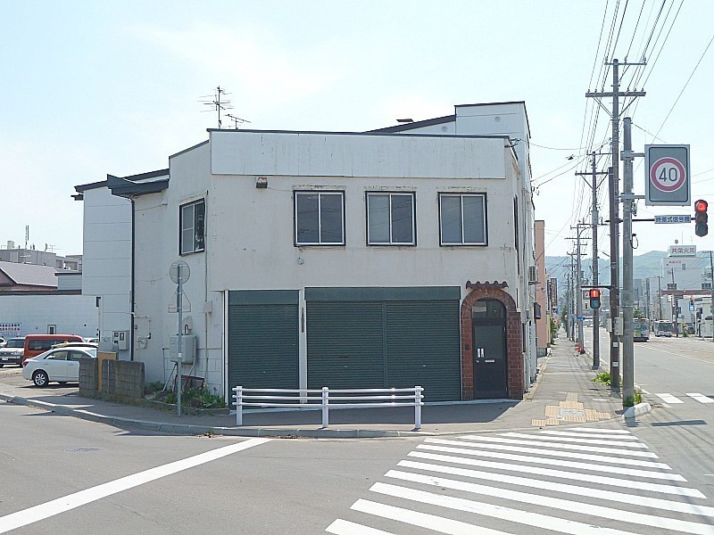 【電車道路沿い・角地・店舗・事務所】