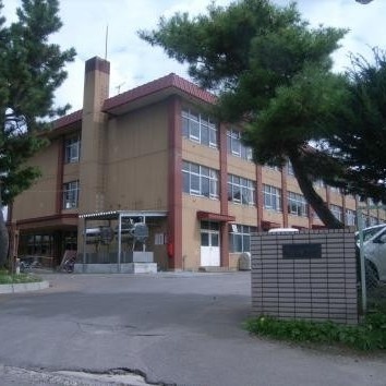赤川中学校