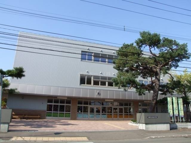 中学校：札幌市立東白石中学校：415m