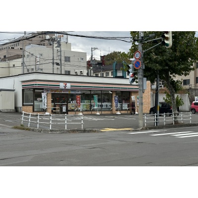セブンイレブン入船１丁目店