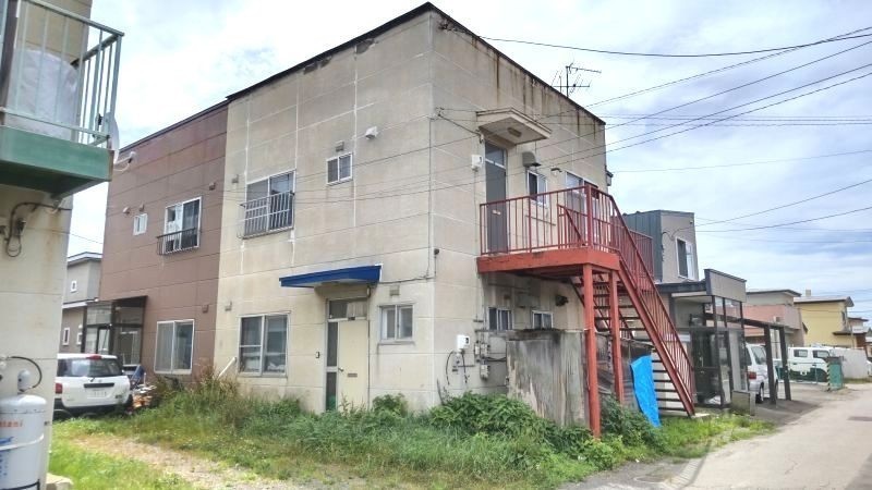 本通4丁目349-36　区分所有　２F右側