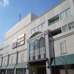 マルヤマクラス