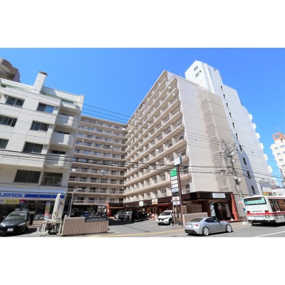地下鉄南北線「北２４条」駅歩１分の好立地マンション。商業施設が充実したエリアです！