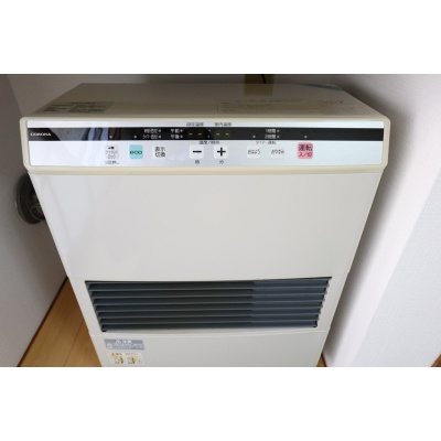灯油暖房器具。   